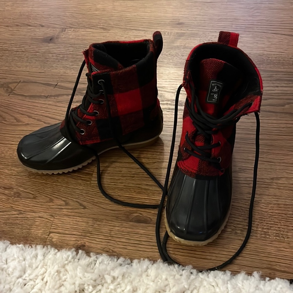 Bass red and black wool duck boots